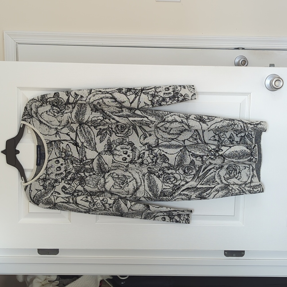 Skull sweater jumper 💀 French Connection